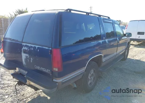 1994 Chevrolet Suburban K1500 из США, поврежденный, VIN 1GNFK16K9RJ445175